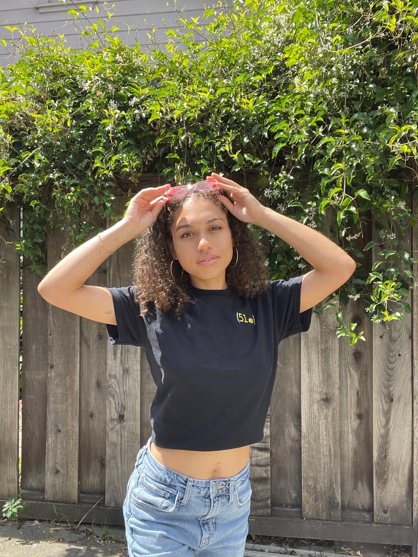Mini (51๐) | Black Shirt