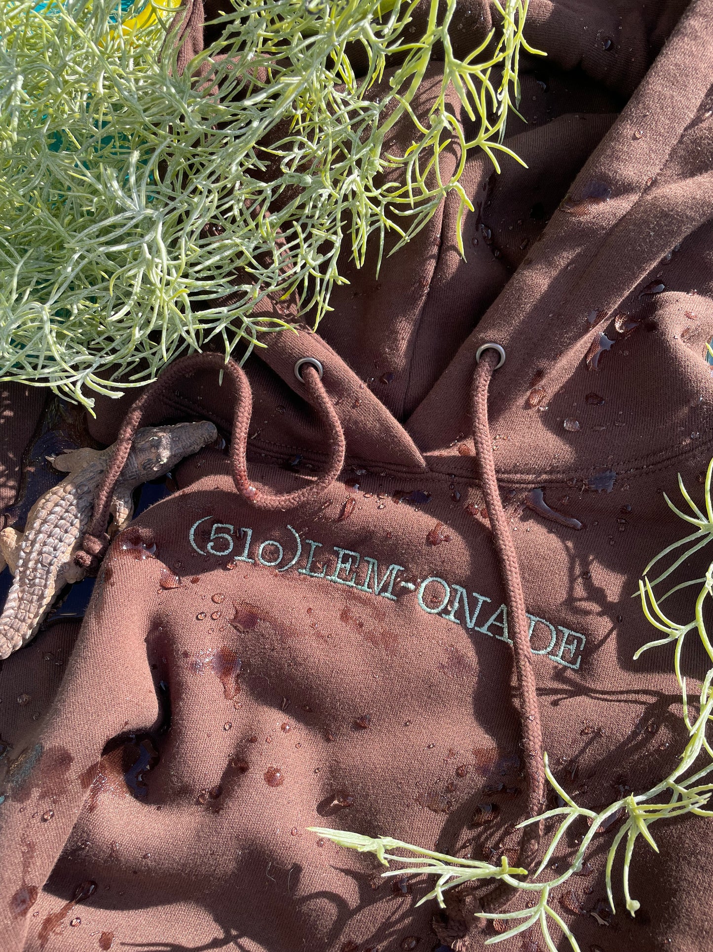 (51o)LEM-ONADE | Brown Unisex Shirt